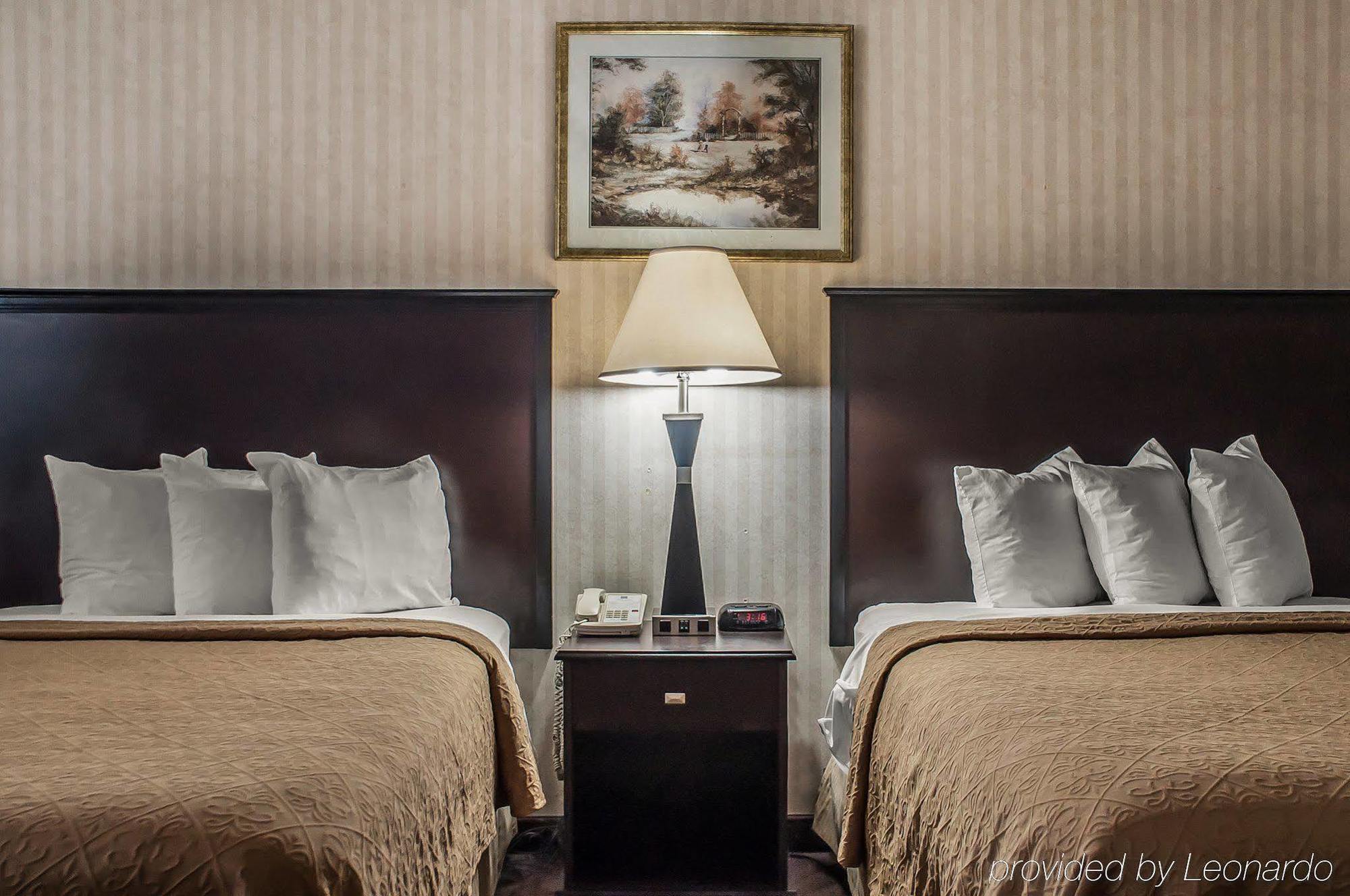 Quality Inn Niagara Falls Bagian luar foto