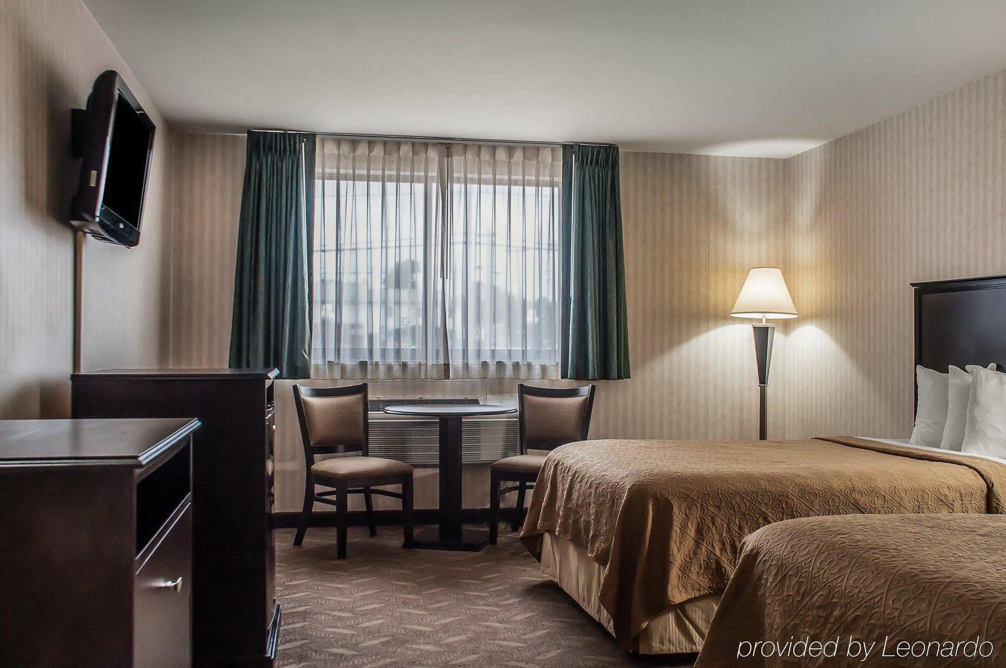 Quality Inn Niagara Falls Bagian luar foto